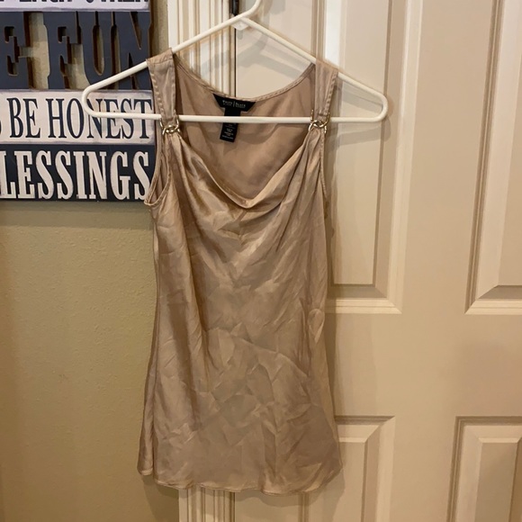 White House Black Market Top - Picture 1 of 3